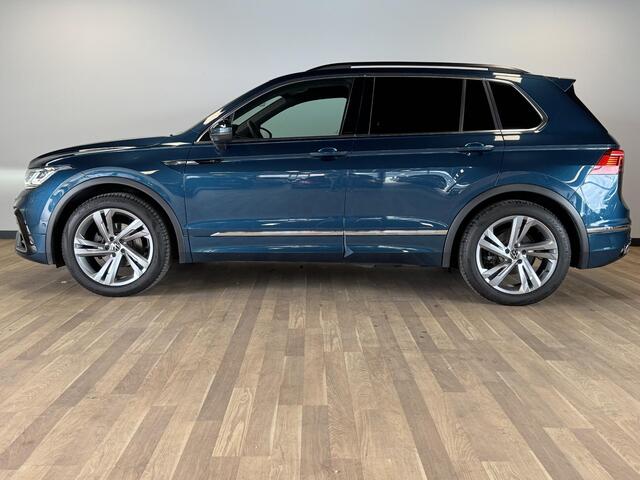 Volkswagen TIGUAN 1.5 TSI R-Line 360 CAMERA | TREKHAAK | APP CONNECT