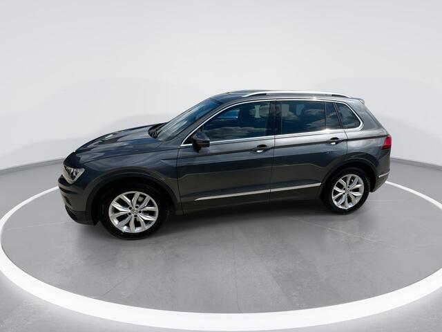 Volkswagen TIGUAN 1.4 TSI 150pk DSG ACT Highline · Panoramadak · Keyless · Inklapbare Trekhaak · Apple/Android Car Play · Stoelverwarming · Active Info Display · Elektrisch Bedienbare Achterklep ·