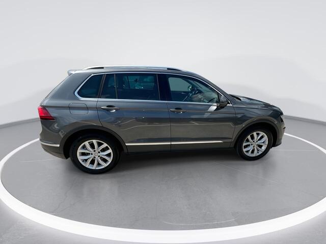 Volkswagen TIGUAN 1.4 TSI 150pk DSG ACT Highline · Panoramadak · Keyless · Inklapbare Trekhaak · Apple/Android Car Play · Stoelverwarming · Active Info Display · Elektrisch Bedienbare Achterklep ·