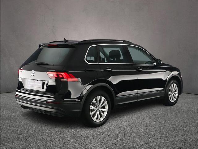 Volkswagen TIGUAN Comfortline 1.5 TSI 150pk DSG Automaat Trekhaak, Adaptive cruise control, Achteruitrijcamera, Navigatie, Airco, DAB, Radio, Parkeersensoren, App connect