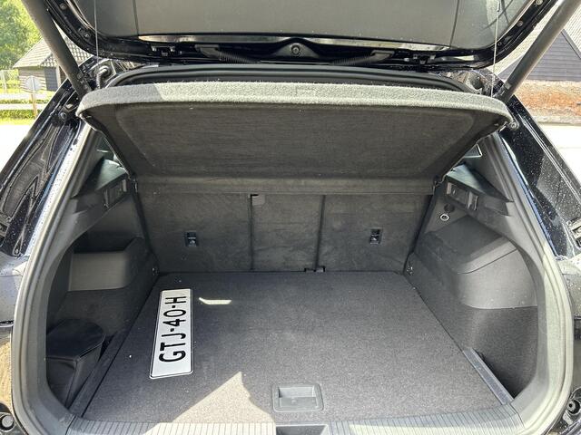 Volkswagen TIGUAN 2.0 TDI R-Line Business+