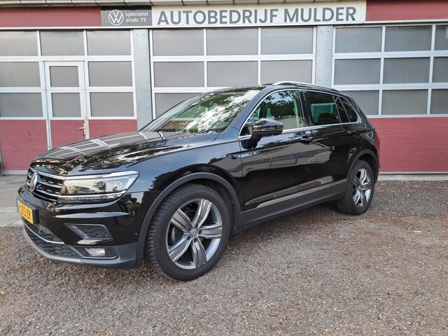 Volkswagen TIGUAN 1.5 TSI 150 Pk ACT Highline Dsg-7 Pano Digitaal dashboard