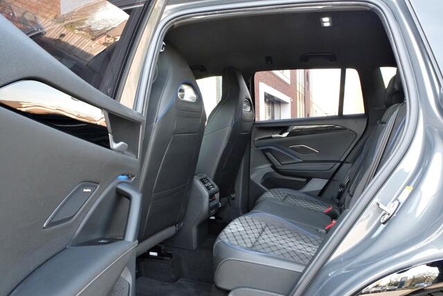 Volkswagen TIGUAN 1.5 eHybrid 272pk R-Line Edition Trekhaak, Headup display, Harman Kardon