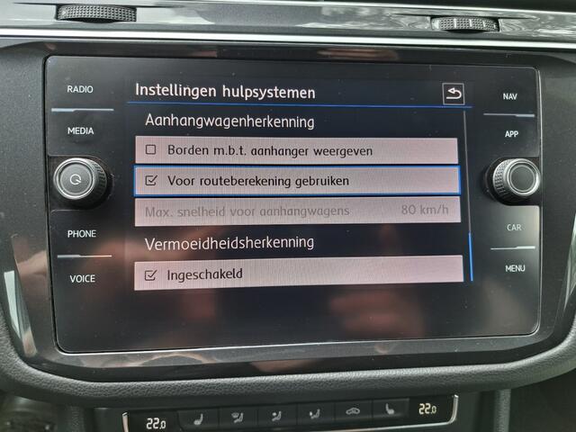 Volkswagen TIGUAN 1.5 TSI 150 Pk ACT R-Line Black Edition Pano Virtual Alcantara