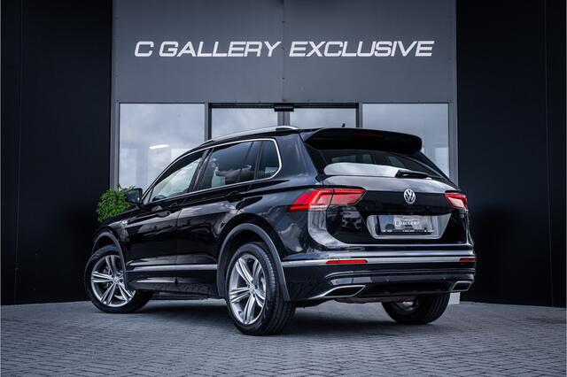 Volkswagen TIGUAN 2.0 TSI 4Motion Highline - R Line | Panorama | Memory | Elek. Trekhaak | 360 Camera