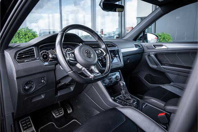 Volkswagen TIGUAN 2.0 TSI 4Motion Highline - R Line | Panorama | Memory | Elek. Trekhaak | 360 Camera