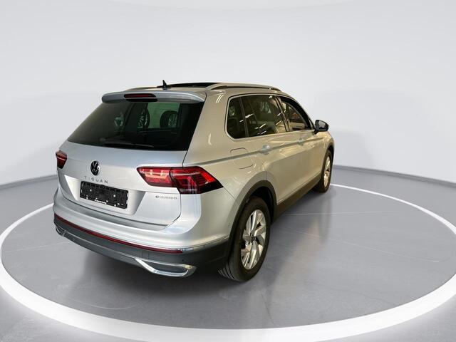 Volkswagen TIGUAN 1.4 Tsi 245pk DSG eHybrid Elegance · 360 Camera · Panoramadak · Elek. Trekhaak · Apple/Android Car Play · IQ.Light · Navi · 18'' Inch ·