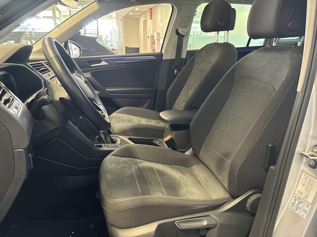 Volkswagen TIGUAN 1.4 Tsi 245pk DSG eHybrid Elegance · 360 Camera · Panoramadak · Elek. Trekhaak · Apple/Android Car Play · IQ.Light · Navi · 18'' Inch ·