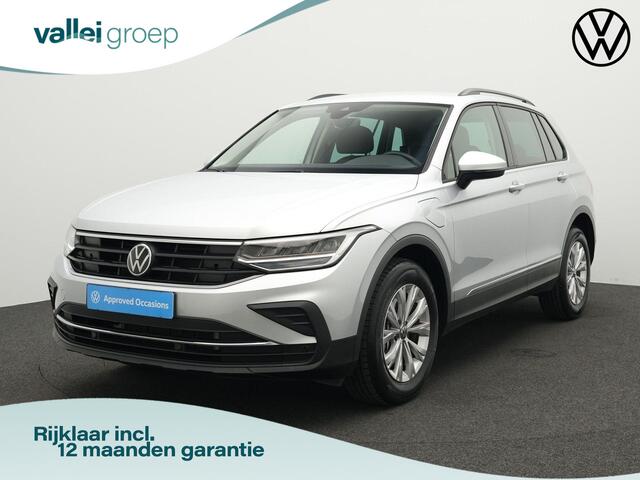 Volkswagen TIGUAN 1.4 TSI 245 pk eHybrid Life Business | LED koplampen | Achteruitrijcamera | Adaptive Cruise Control | Standkachel | Side Assist | 17 inch