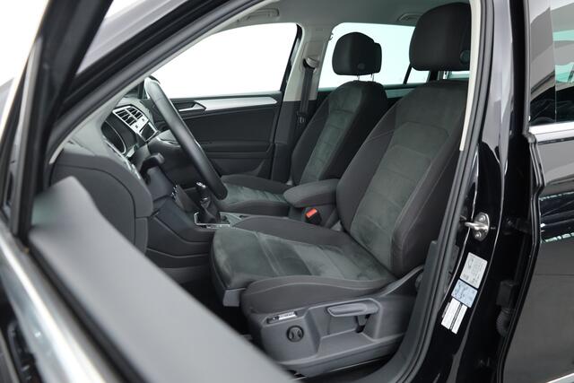 Volkswagen TIGUAN 1.5 TSI Life Business | Adapt. Cruise | Camera | Trekhaak | Keyless | 18'' | Navi | Stoelverw.