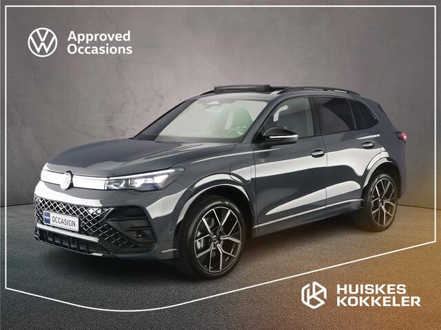 Volkswagen TIGUAN R-Line Edition 1.5 TSI eHybrid 272pk DSG Automaat Trekhaak, Panoramadak, Black Style, Navigatie, Adaptive cruise control, 360 camera, Achteruitrijcamera