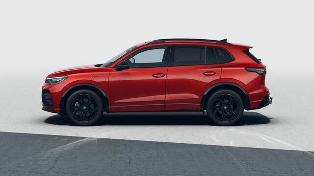 Volkswagen TIGUAN 1.5 eHybrid 204 6DSG R-Line Edition Automaat | Black Style Pakket | Bekleding, leder 'Vienna' incl. stoelventilatie en elektrische bestuurderstoel