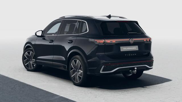 Volkswagen TIGUAN 1.5 eHybrid 272 6DSG R-Line Edition Automaat