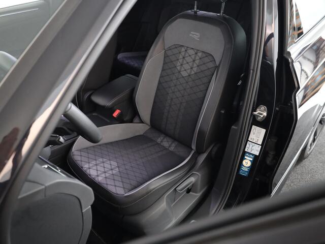 Volkswagen TIGUAN 1.4 TSI eHybrid R-Line Business+ 245 pk Automaat (DSG) | Navigatie | Elektr. trekhaak | Parkeersensoren (Park assist) | Rondomzicht camera | Black Style pakket | R-Line |