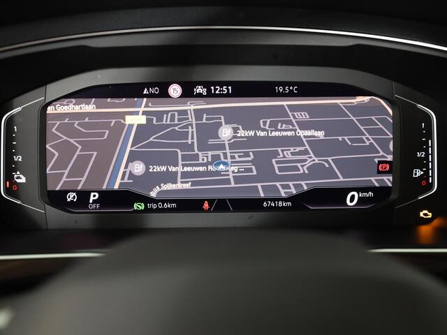 Volkswagen TIGUAN 1.4 TSI eHybrid R-Line Business+ 245 pk Automaat (DSG) | Navigatie | Elektr. trekhaak | Parkeersensoren (Park assist) | Rondomzicht camera | Black Style pakket | R-Line |