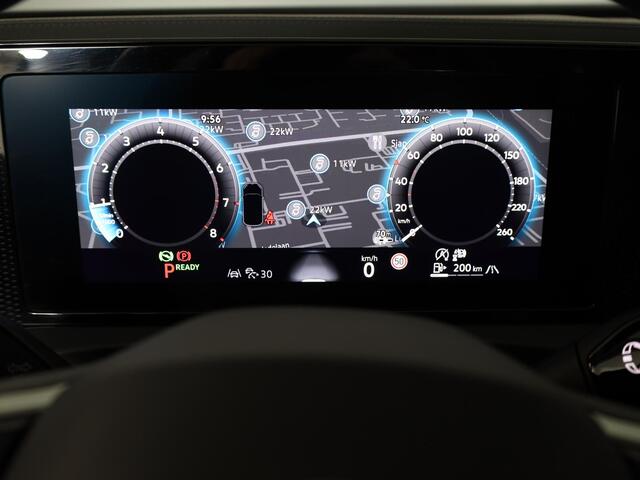 Volkswagen TIGUAN 1.5 eTSI Life Edition 130 pk Automaat (DSG) | Navigatie | Elektr. trekhaak | Parkeersensoren (Park assist) | Achteruitrijcamera | Stoelverwarming |