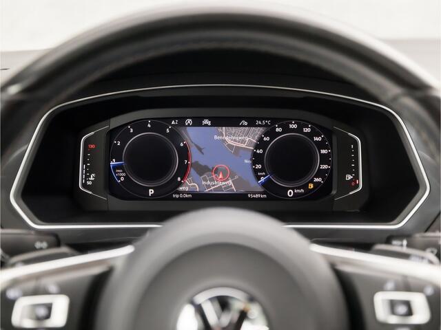 Volkswagen TIGUAN Allspace 1.5 TSI Highline R Line 7 Persoons 150Pk Automaat (2X R-LINE, PANORAMADAK, VIRTUAL COCKPIT, LEDER, APPLE CARPLAY, TREKHAAK, KEYLESS, 360 CAMERA, ADAPTIVE CRUISE, GETINT GLAS, MODE KNOP, NIEUWSTAAT)