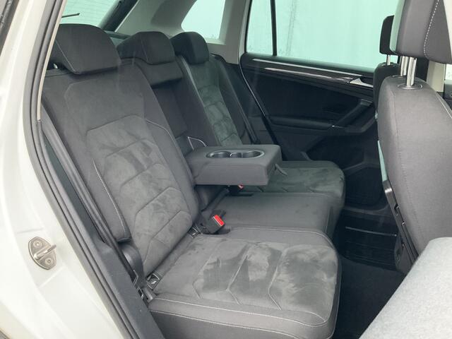 Volkswagen TIGUAN 2.0 TDI 150pk Aut7 Highline 4Motion Pano Trekhaak 4x4 Virtual Cock