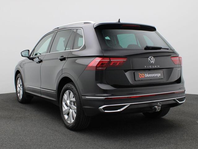 Volkswagen TIGUAN 1.5 TSI Elegance Trekhaak, Elek. achterklep, LED-Matrix, Winterpakket, Adaptive Cruise Control, Achteruitrijcamera