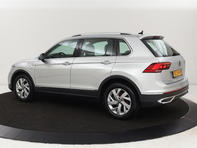 Volkswagen TIGUAN 1.4 TSI eHybrid | Stoel & stuurverwarming | Adaptive cruise | Carplay | Park Assist | Navigatie | Side Assist | Virtual Cockpit | Full LED | PHEV