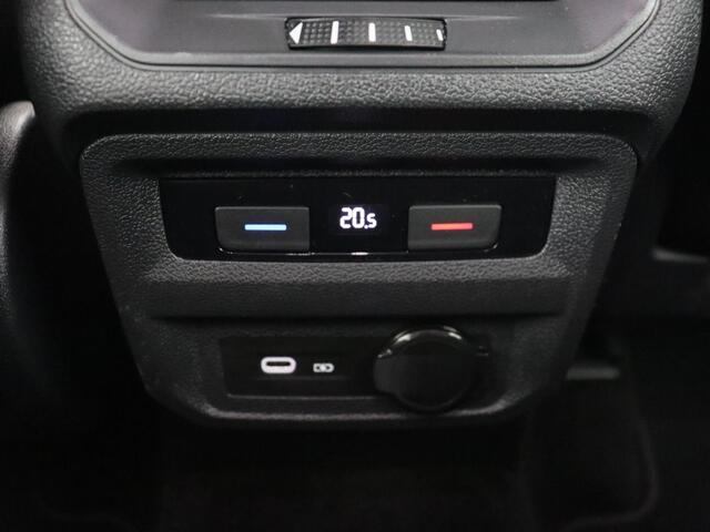 Volkswagen TIGUAN 1.4 TSI eHybrid | Stoel & stuurverwarming | Adaptive cruise | Carplay | Park Assist | Navigatie | Side Assist | Virtual Cockpit | Full LED | PHEV