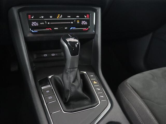 Volkswagen TIGUAN 1.4 TSI eHybrid | Stoel & stuurverwarming | Adaptive cruise | Carplay | Park Assist | Navigatie | Side Assist | Virtual Cockpit | Full LED | PHEV