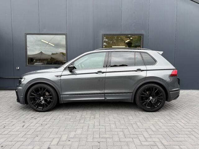 Volkswagen TIGUAN 2.0 TSI 4Motion R-Line High Line / Pano / Elek. Trekhaak / Leder / Apple CarPlay
