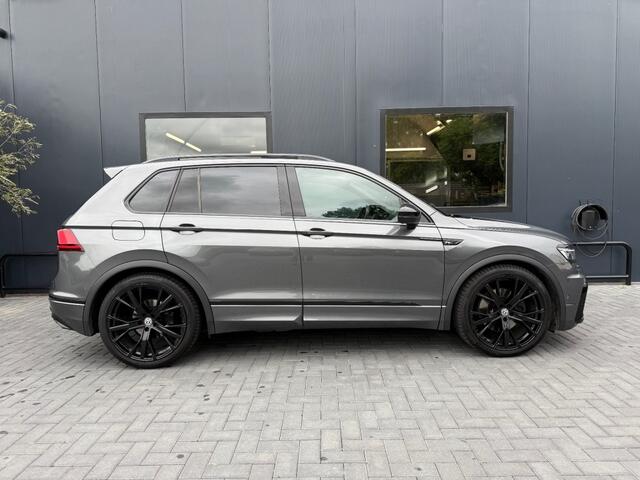 Volkswagen TIGUAN 2.0 TSI 4Motion R-Line High Line / Pano / Elek. Trekhaak / Leder / Apple CarPlay