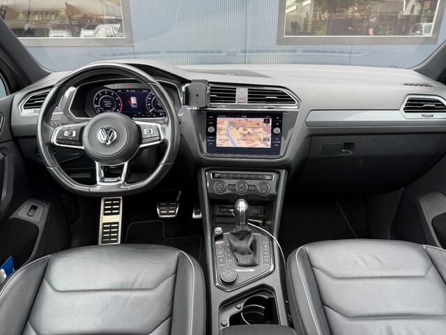 Volkswagen TIGUAN 2.0 TSI 4Motion R-Line High Line / Pano / Elek. Trekhaak / Leder / Apple CarPlay