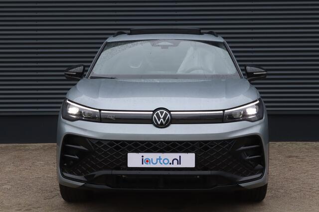 Volkswagen TIGUAN 1.5 eHybrid 272pk R-Line Black Style Pano/IQ.Light/360/Keyless/ACC/DCC/ErgoActive/Dodehoek/19"