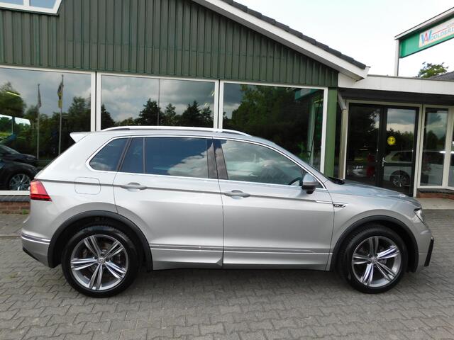 Volkswagen TIGUAN 1.5TSI 131PK R-Line! All-in Prijs! Trekhaak! 1e ei