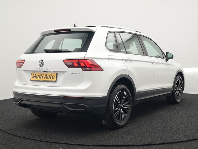 Volkswagen TIGUAN TSI eHybrid Plug In Hybrid 245pk Dealer O.H PHEV | Panodak | Adaptive Cruise | Camera | Sportstoelen Verwarmd | IQ Light | Travel Assist | Apple Carplay | Virtual | Navigatie | DAB |