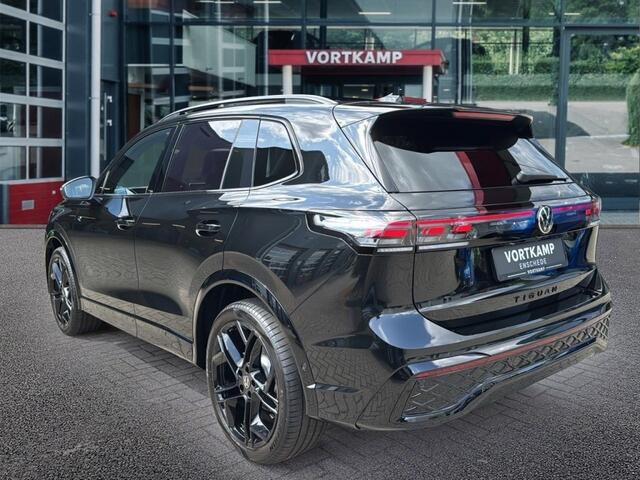 Volkswagen TIGUAN 1.5 eTSI R-LINE PANO-DAK/TREKHAAK/CAMERA/NAVI/ACC/STOELVERW