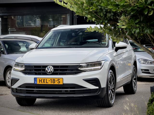 Volkswagen TIGUAN 1.4 TSI AUT6 eHYBRID R-LINE + NW-MODEL VOL-LEDER DIGI-DASH AIRCO IQ-DRIVE PARK-ASSIST LED LMV PDC