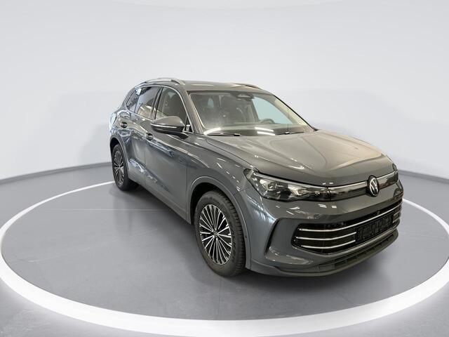 Volkswagen TIGUAN 1.5 eTsi 150pk DSG Elegance · 360 Camera · Elek. Trekhaak · Massage · Elek. Achterklep · Apple/Android Car Play · Navigatie · 18'' Inch ·