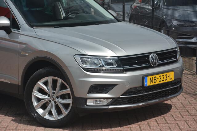 Volkswagen TIGUAN 2.0 TDI Highline | Navigatie | Virtual-cockpit | Lane assist | Clima | Full LED | NL auto!! |