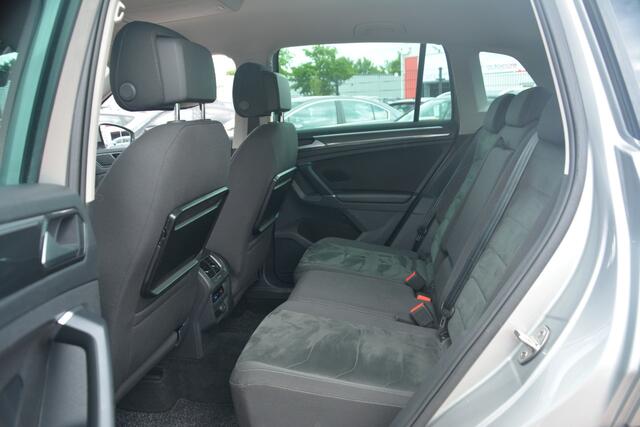 Volkswagen TIGUAN 2.0 TDI Highline | Navigatie | Virtual-cockpit | Lane assist | Clima | Full LED | NL auto!! |