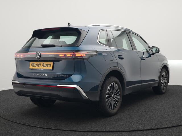 Volkswagen TIGUAN 1.5 eHybrid Elegance Plug In Hybrid 204pk Dealer O.H PHEV | Trekhaak Af Fabriek | Adaptive Cruise | 360 Camera | IQ Light | Lederen Sportstoelen Massage & Memory | Virtual | Keyless | Lane Assist | Verwarmde Stuur & Stoel | Apple Carplay |