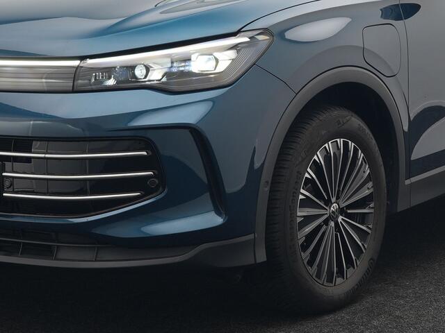 Volkswagen TIGUAN 1.5 eHybrid Elegance Plug In Hybrid 204pk Dealer O.H PHEV | Trekhaak Af Fabriek | Adaptive Cruise | 360 Camera | IQ Light | Lederen Sportstoelen Massage & Memory | Virtual | Keyless | Lane Assist | Verwarmde Stuur & Stoel | Apple Carplay |