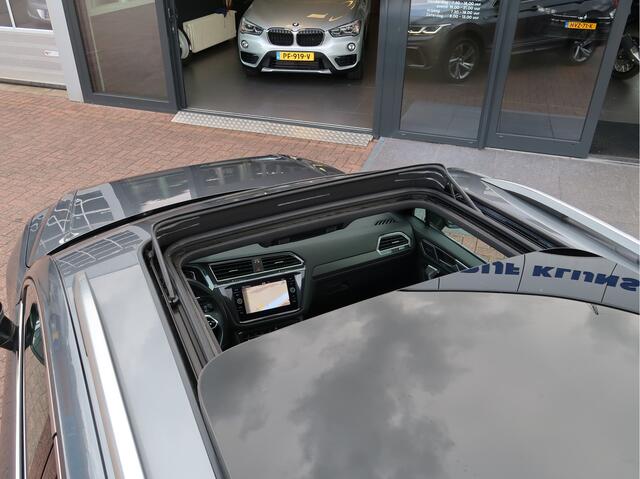 Volkswagen TIGUAN Allspace 1.5 TSI R-Line Business+ 7 Pers. | Panorama | H&K | Trekhaak |