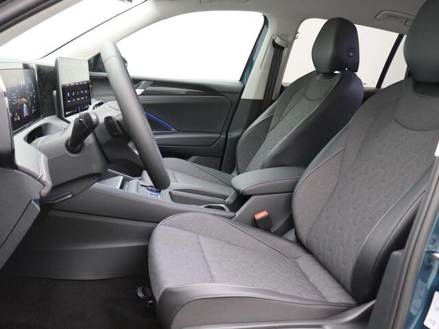 Volkswagen TIGUAN 1.5 eHybrid Life Edition 204PK DSG Achteruitrijcamera, Adaptieve Cruise Controle, Navi via Apple Carplay/Android Auto, Keyless, Side Assist, Stoel-Stuurverwarming, Elektr. Achterklep, 17" LM Velgen