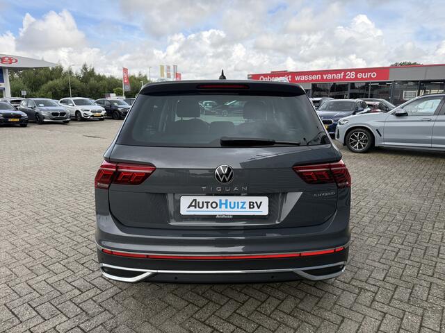 Volkswagen TIGUAN 1.4 TSI eHybrid Elegance Business Panoramdak 19 Inch Keyless Entry Head-Up Display