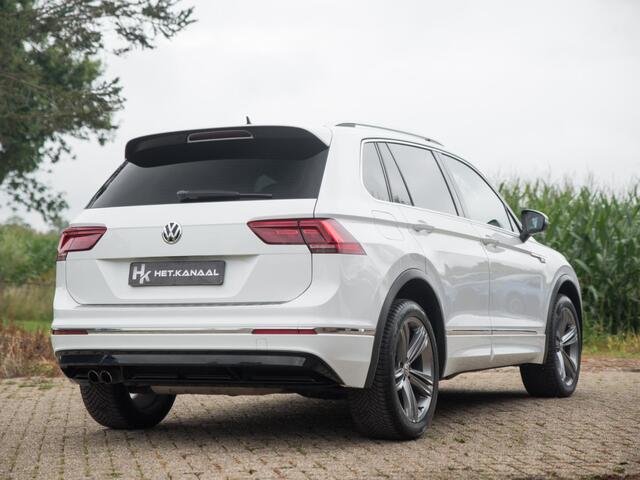 Volkswagen TIGUAN 2.0 4Motion Highline 3x R-Line Leer Virtual ACC