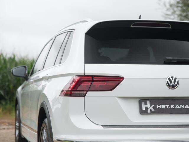 Volkswagen TIGUAN 2.0 4Motion Highline 3x R-Line Leer Virtual ACC