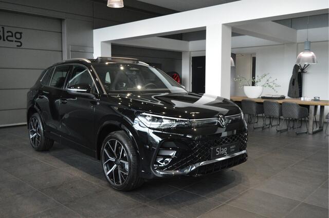 Volkswagen TIGUAN 1.5 eHybrid 3X R-LINE 272 pk pano camera trekhaak 20 inch !!