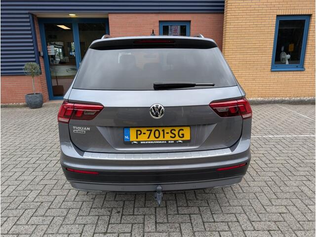 Volkswagen TIGUAN 1.5 TSI Allspace LIFE Business 7Persoons, adaptieve cruise control