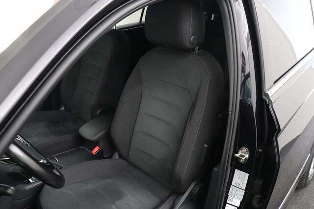 Volkswagen TIGUAN Allspace 1.5 TSI Aut. Highline R 7p. Trekhaak Carplay Camera