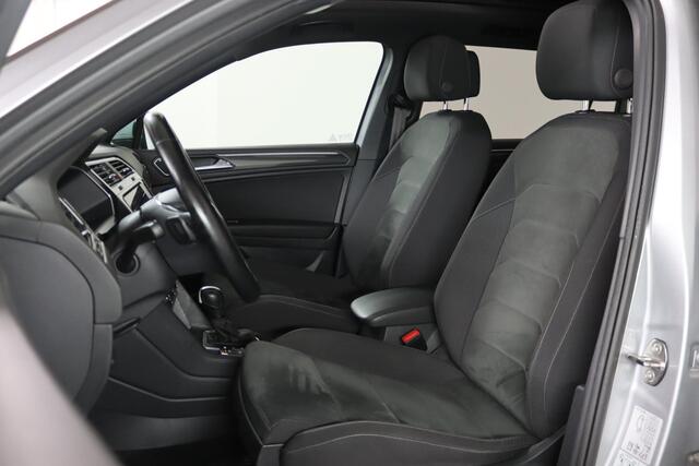 Volkswagen TIGUAN Allspace 1.5 TSI Highline R-Line 7-Persoons, Massage, Panoramadak, Virtual, Trekhaak, Dynaudio