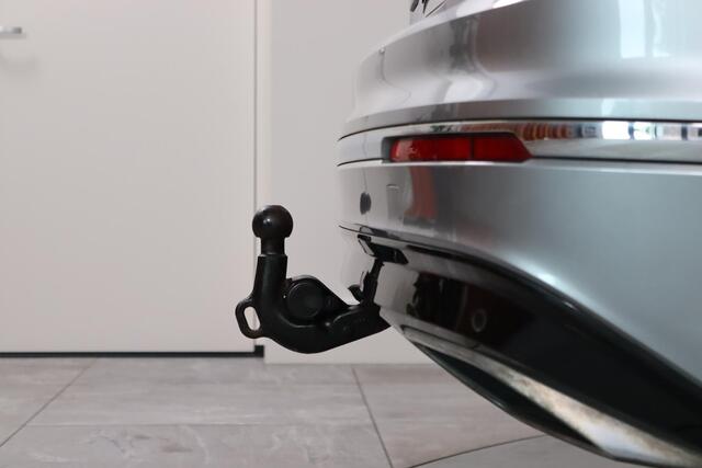 Volkswagen TIGUAN Allspace 1.5 TSI Highline R-Line 7-Persoons, Massage, Panoramadak, Virtual, Trekhaak, Dynaudio