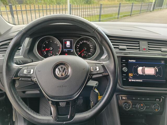 Volkswagen TIGUAN Allspace 1.4 TSI Comfortline 7p. | Trekhaak | Airco | 7 zitplaatsen | Adaptive cruise control |